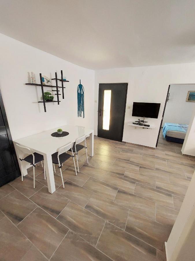 Apartments Maltasic Вир Екстер'єр фото