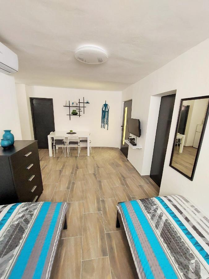Apartments Maltasic Вир Екстер'єр фото